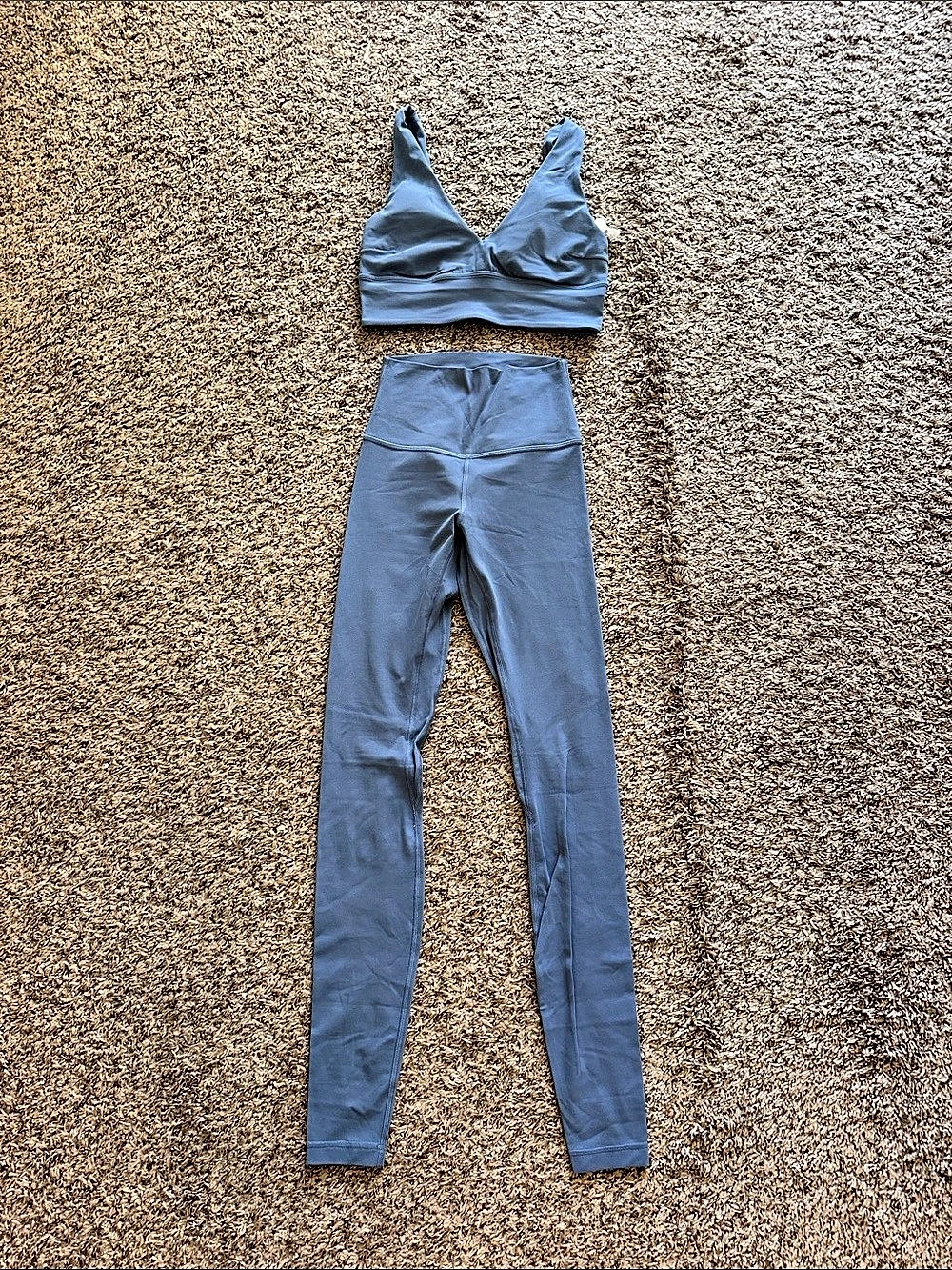 lululemon Oasis Blue Align High-Rise Pant 31in inseam and Align Bra Set Size 4